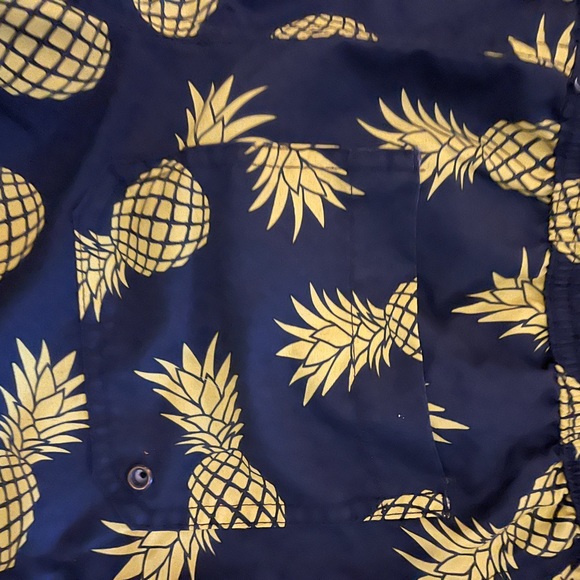 Boys Size 7-8 Swimming Trunks - Picture 2 of 2